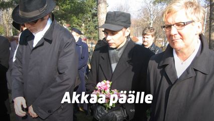 Akkaa päälle