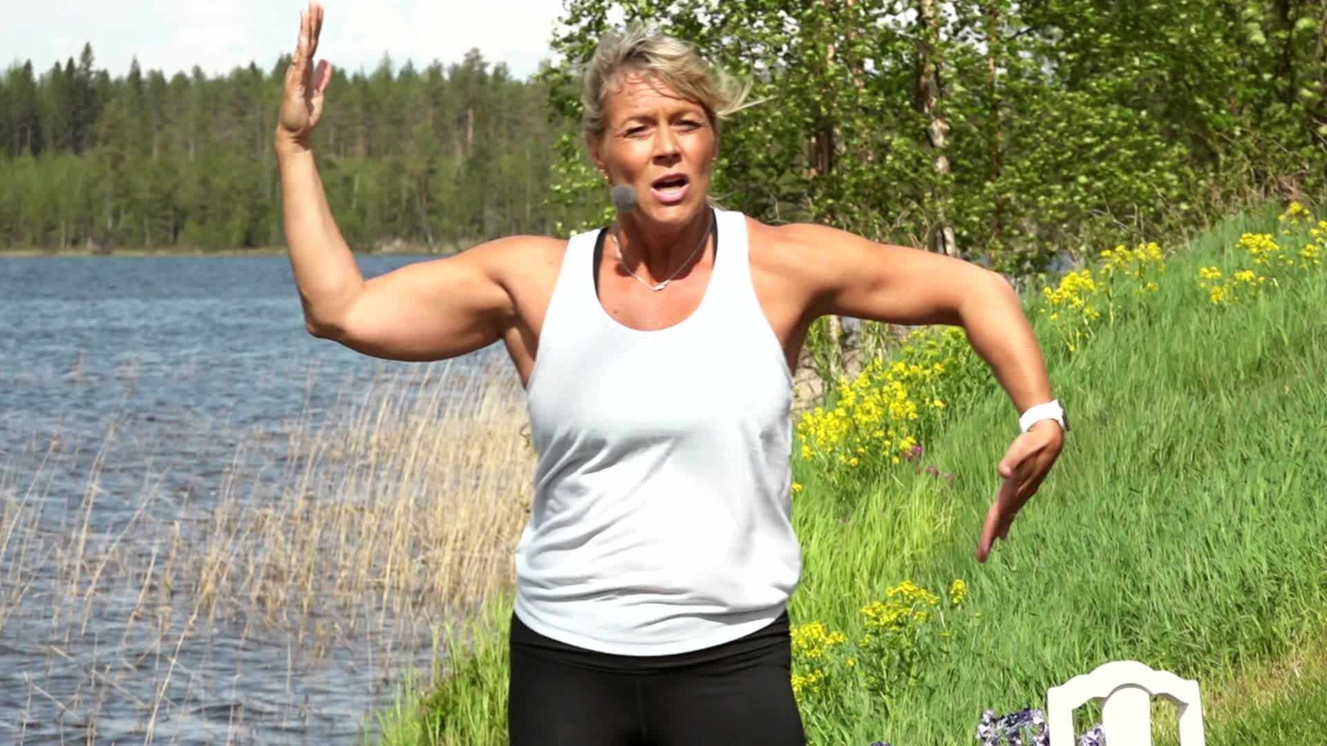 Kesäjumppaa Sofian kanssa