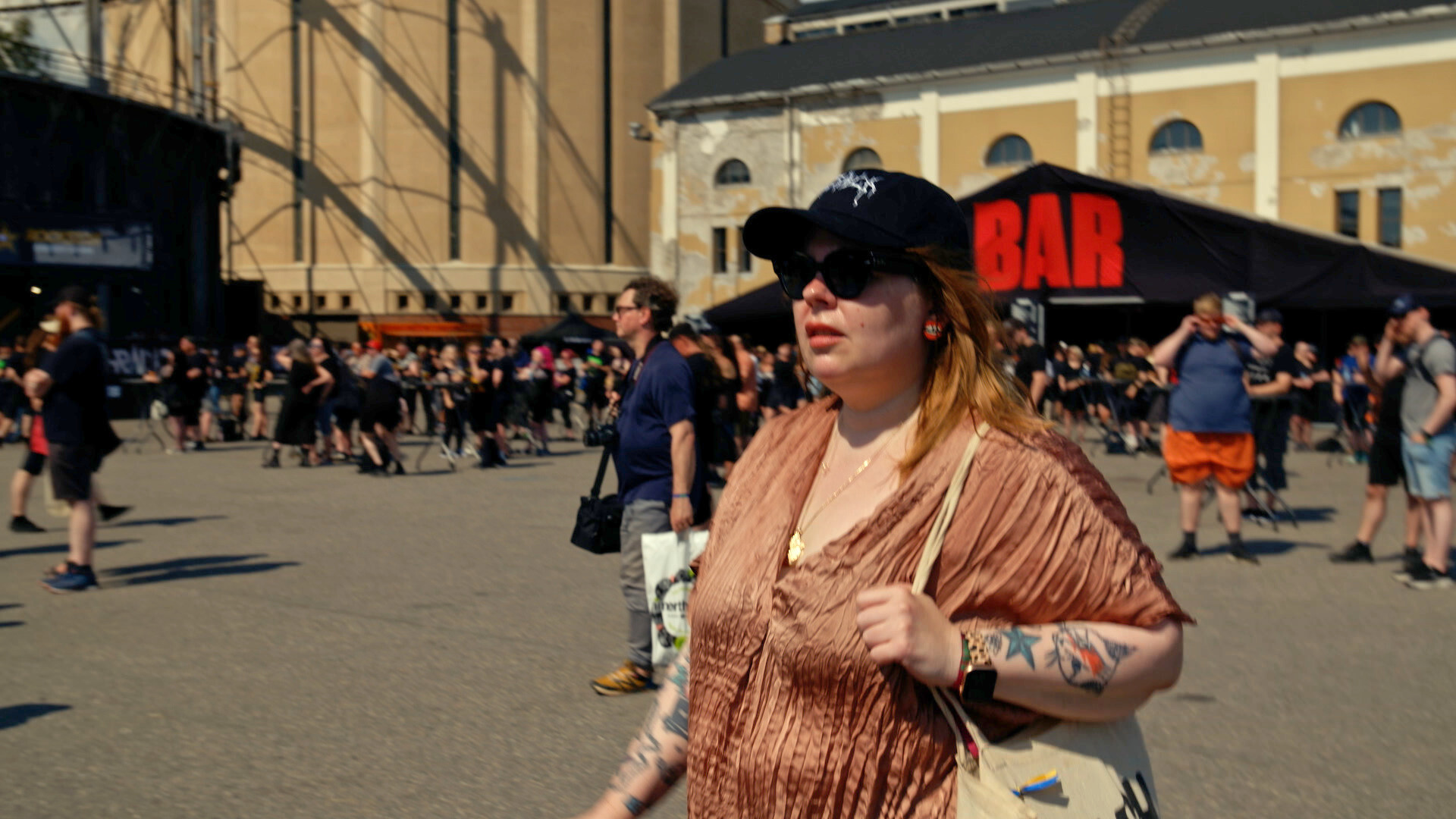 Äidiltä tyttärelle