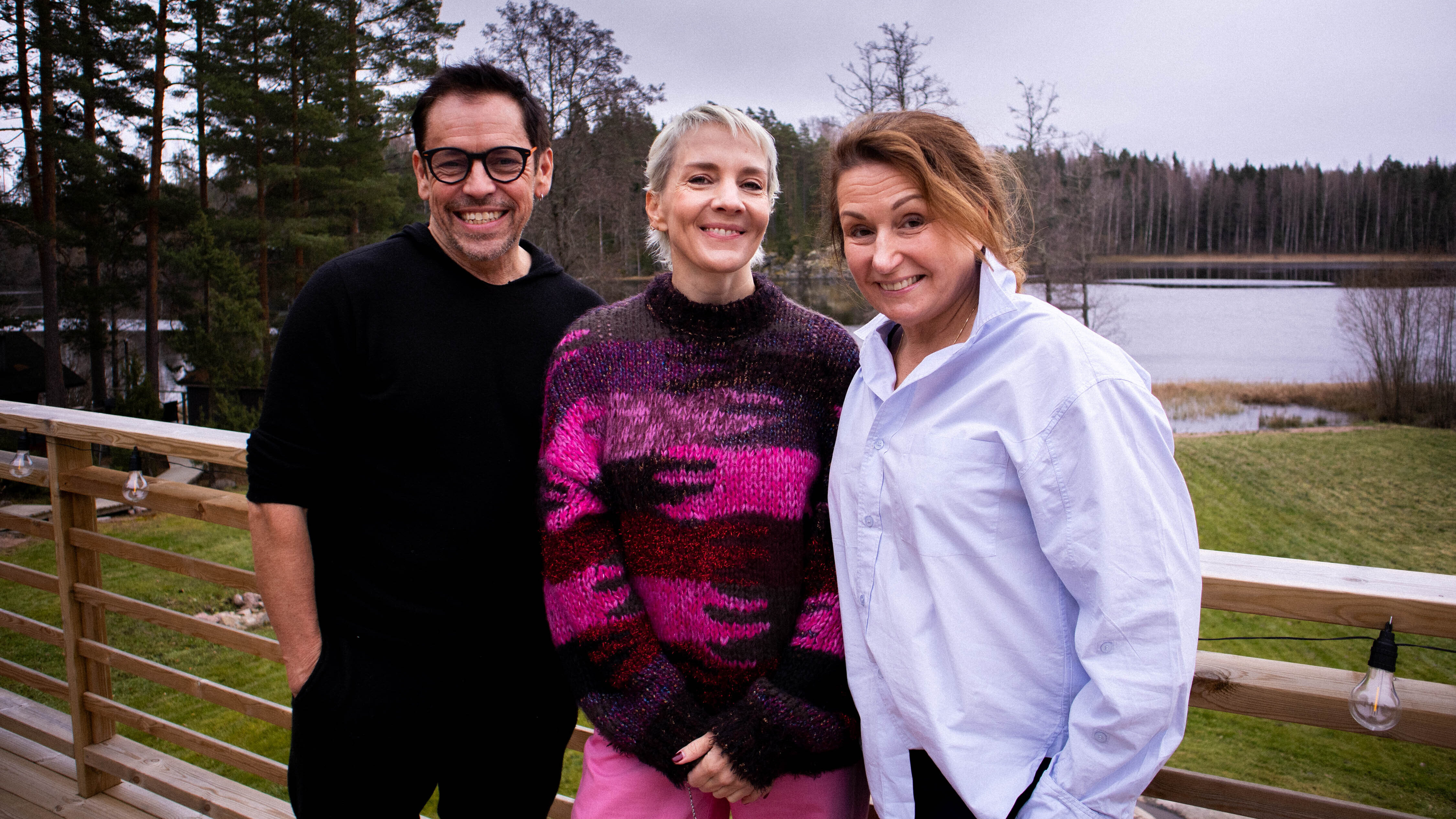 Yökylässä Maria Veitola