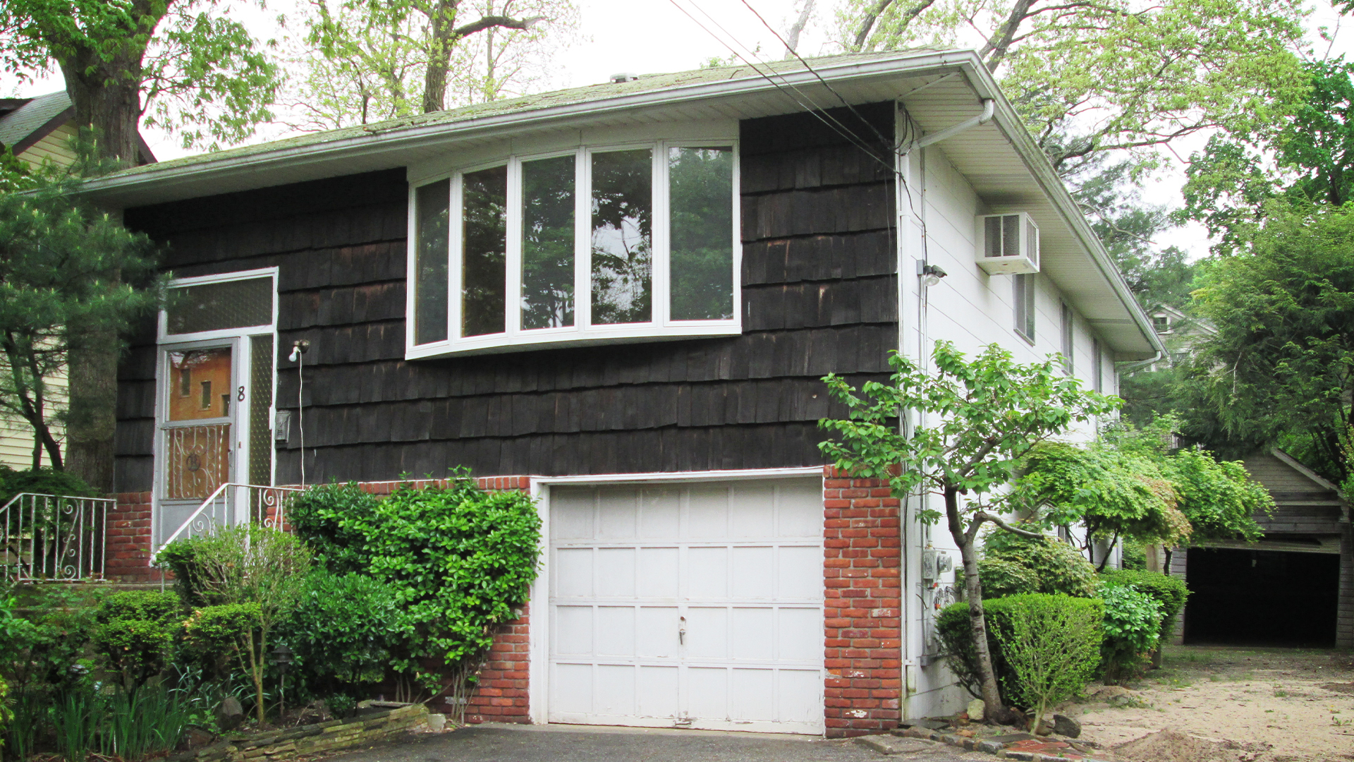 Kiinteistökaupoilla rahoiksi