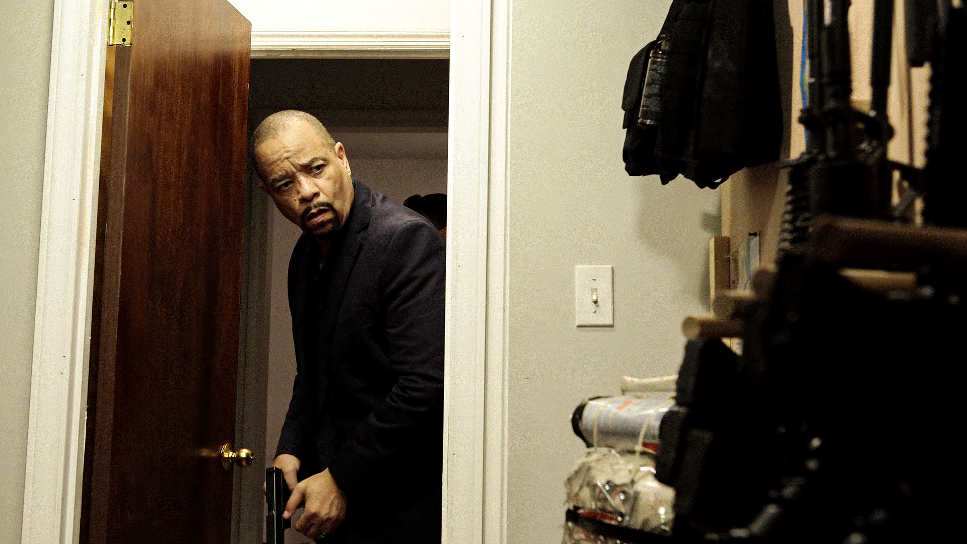 Kova laki: Erikoisyksikkö