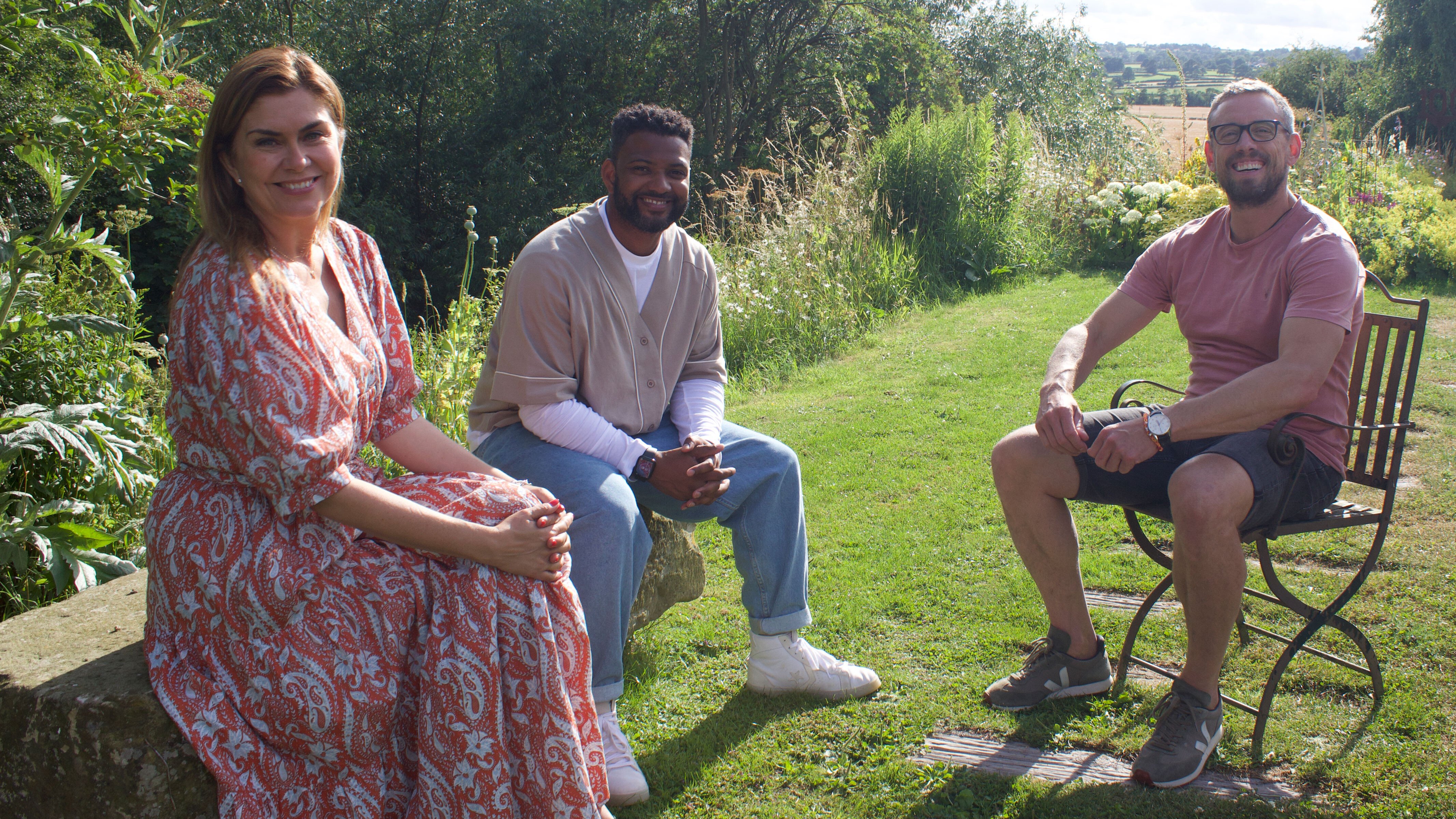 Lomakoti auringon alta