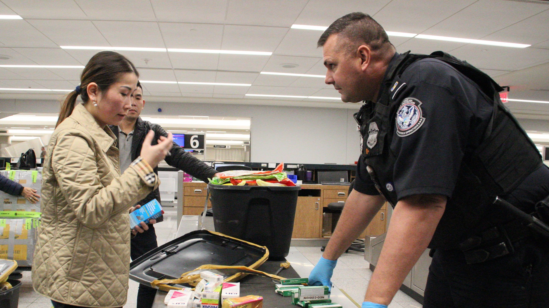 Salakuljettajat satimeen