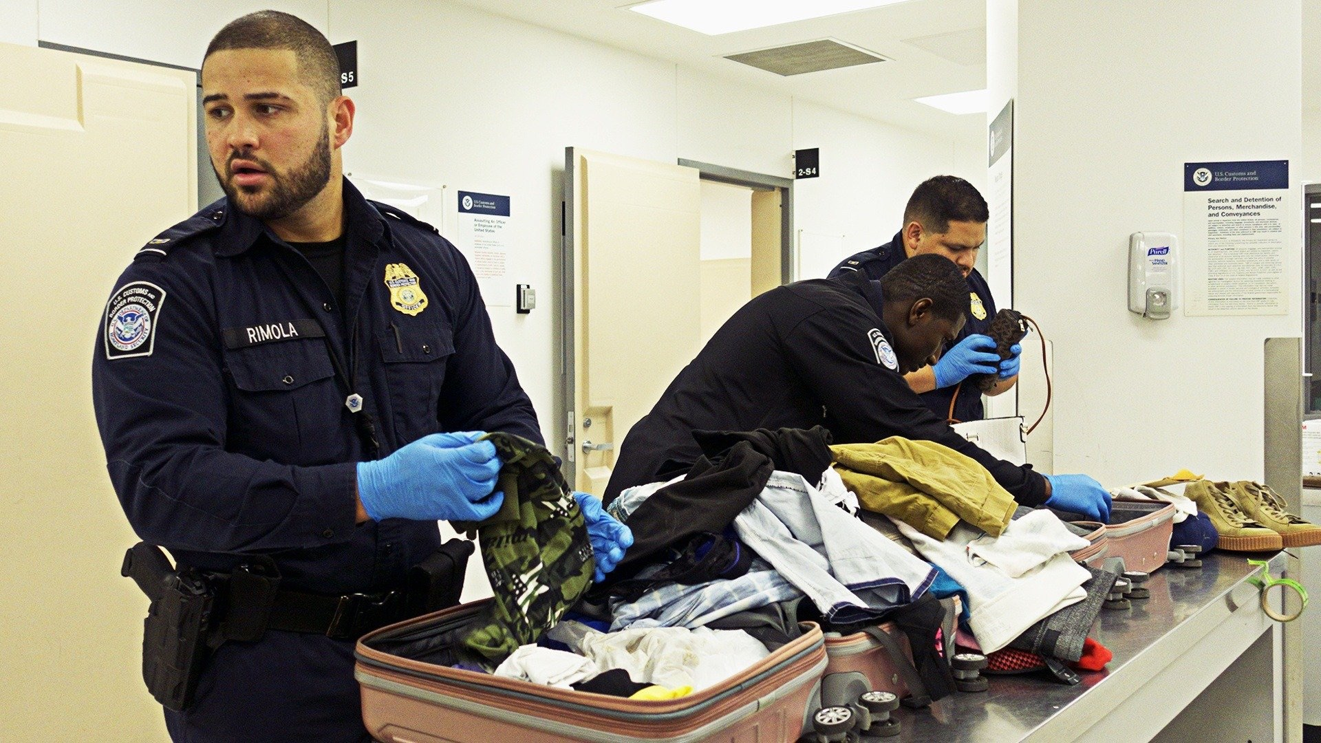 Salakuljettajat satimeen