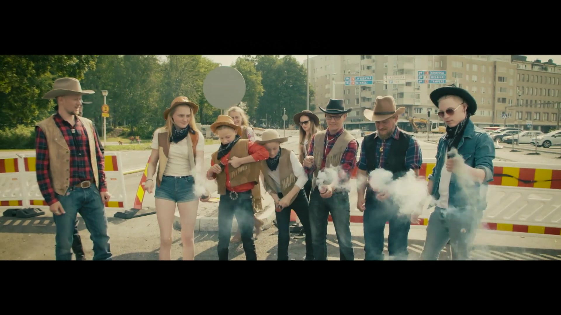 Duudsonit tuli taloon (S)