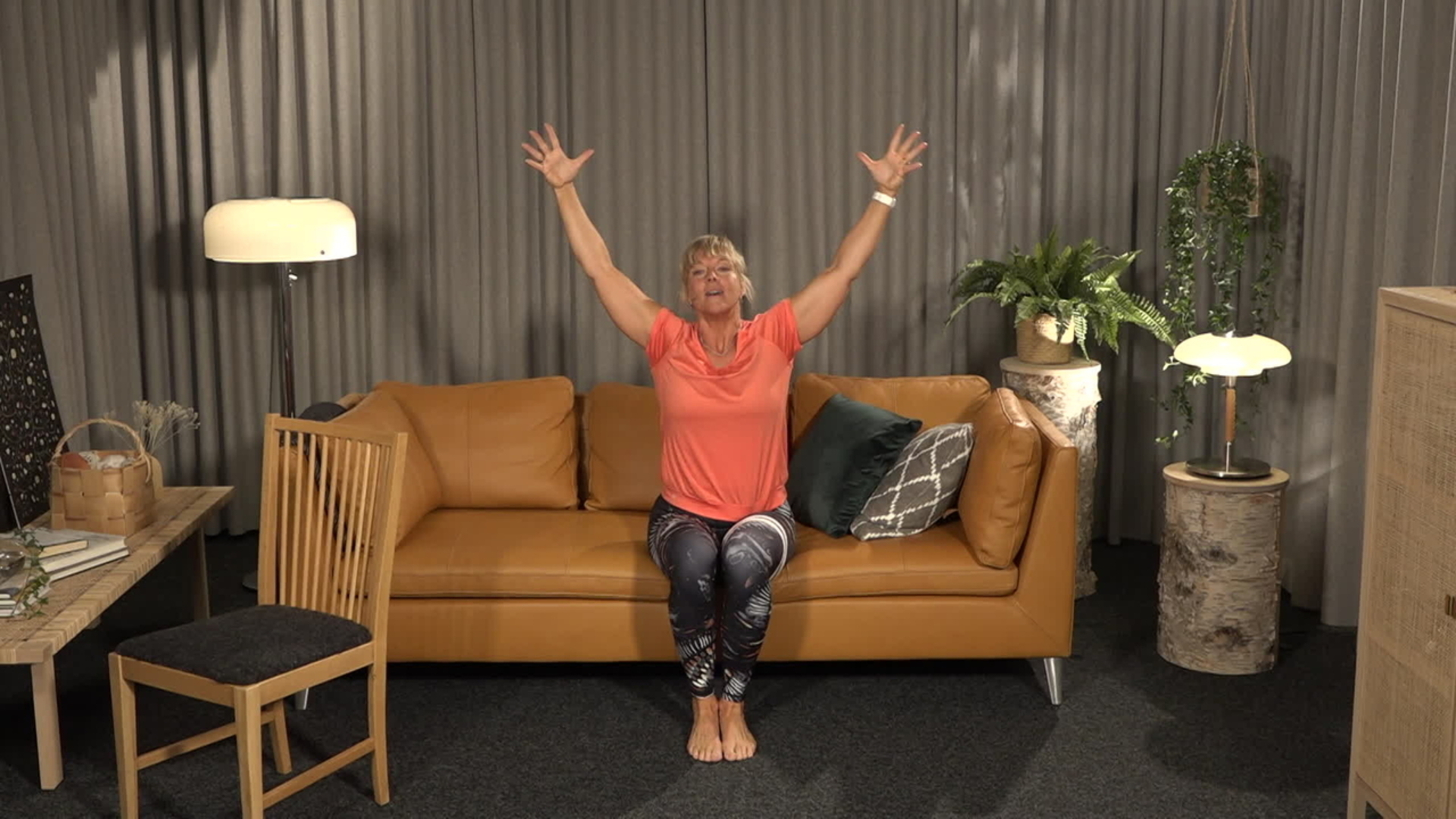 Kotijumppaa Sofian kanssa