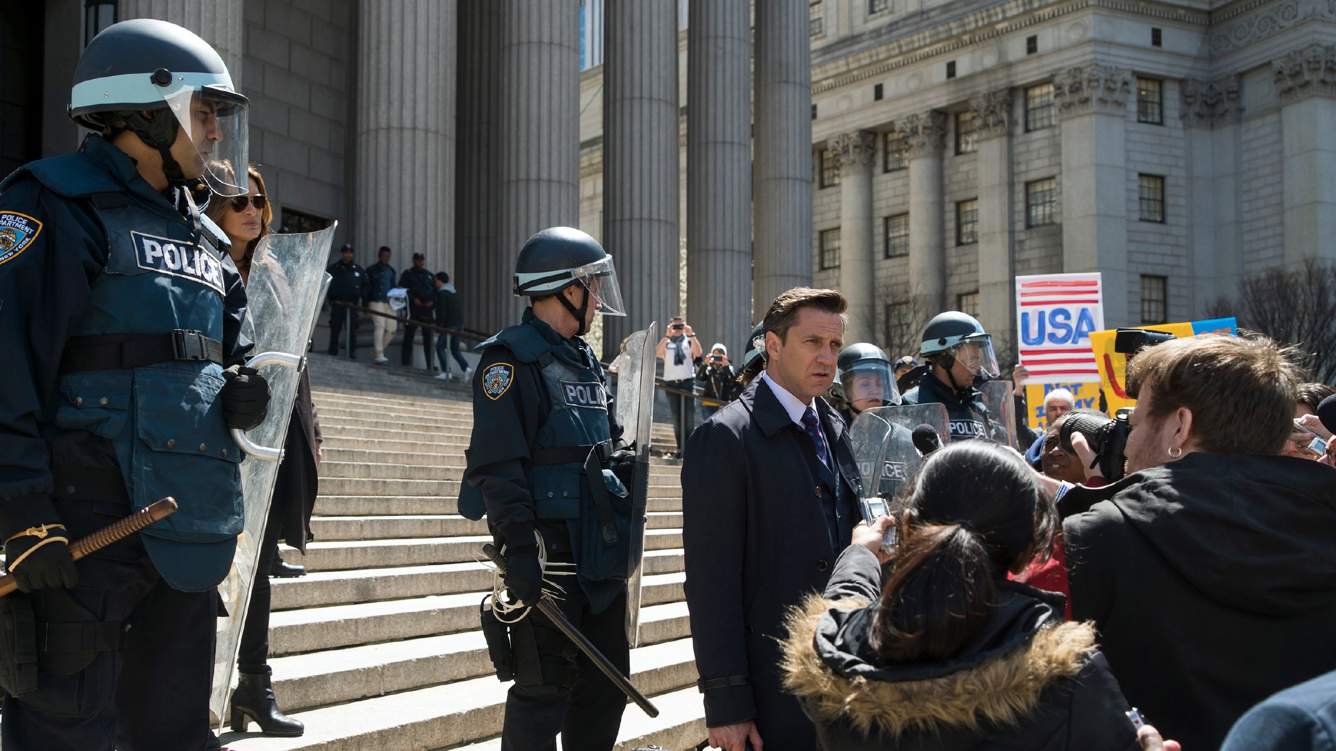 Kova laki: Erikoisyksikkö