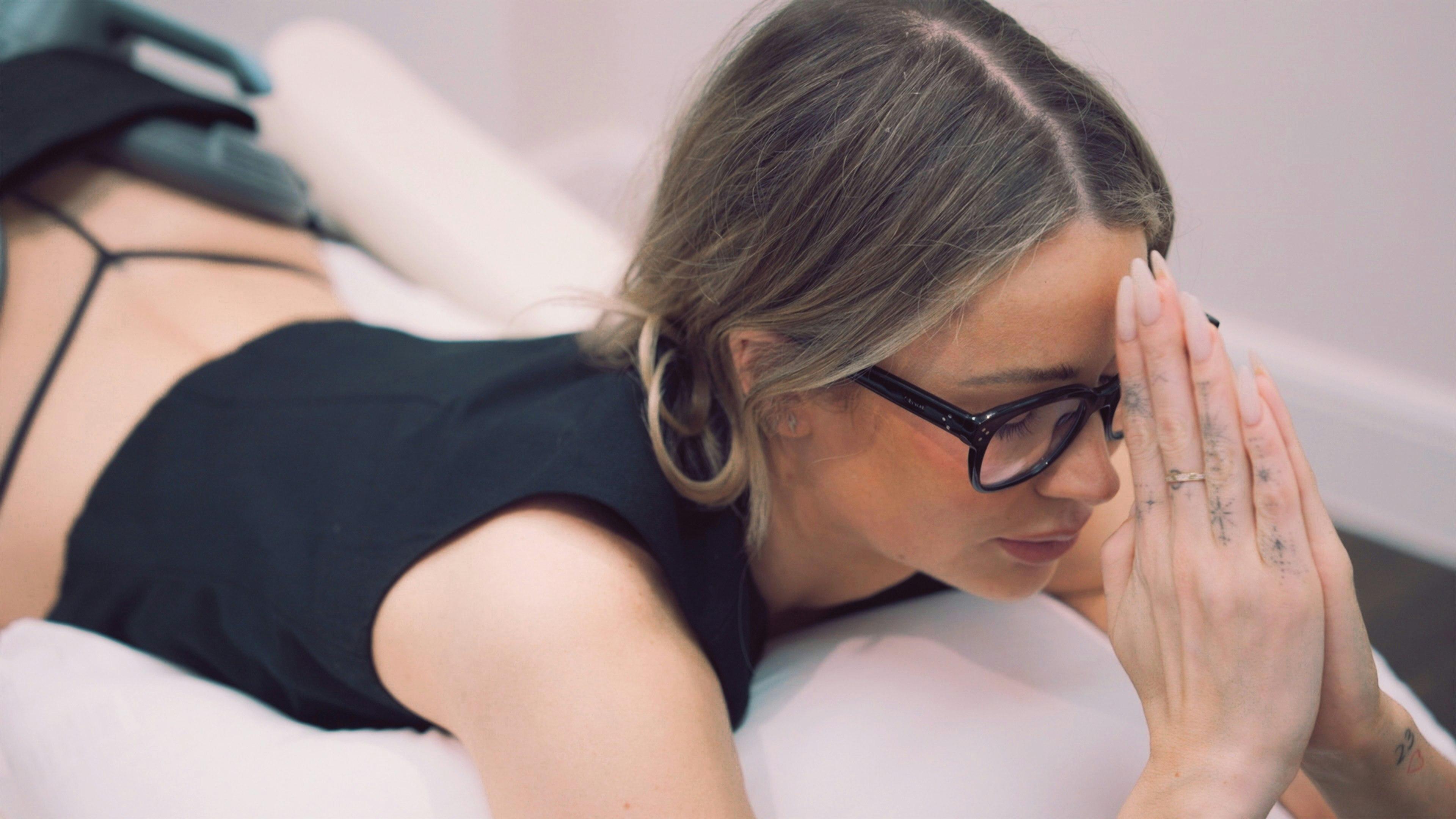 Kauneutta hinnalla millä hyvänsä